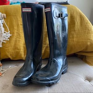 Black Hunter Rainboots